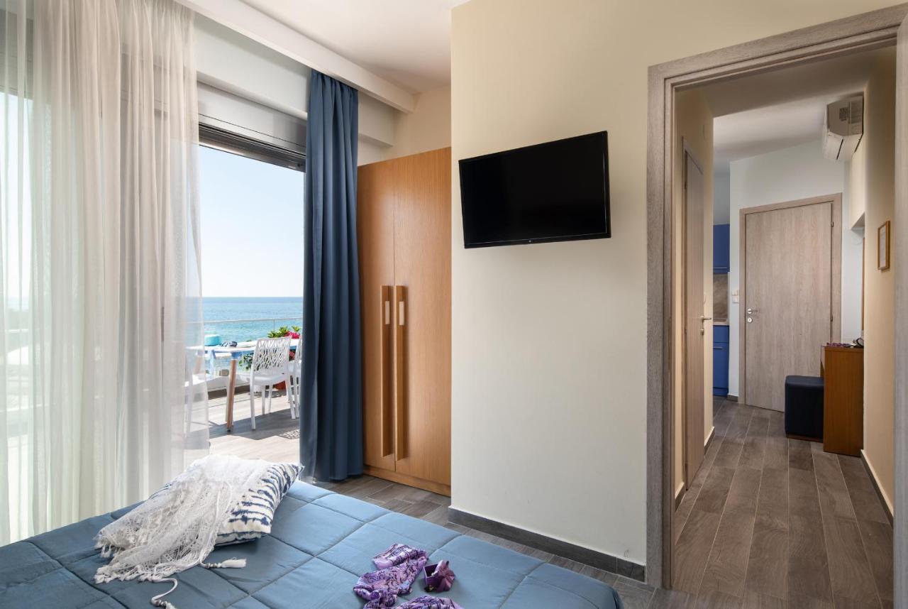 Almare Seaside Studios & Suites - Sarti Sithonia Экстерьер фото